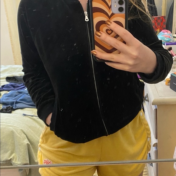 Black velour zip-up - Picture 3 of 3